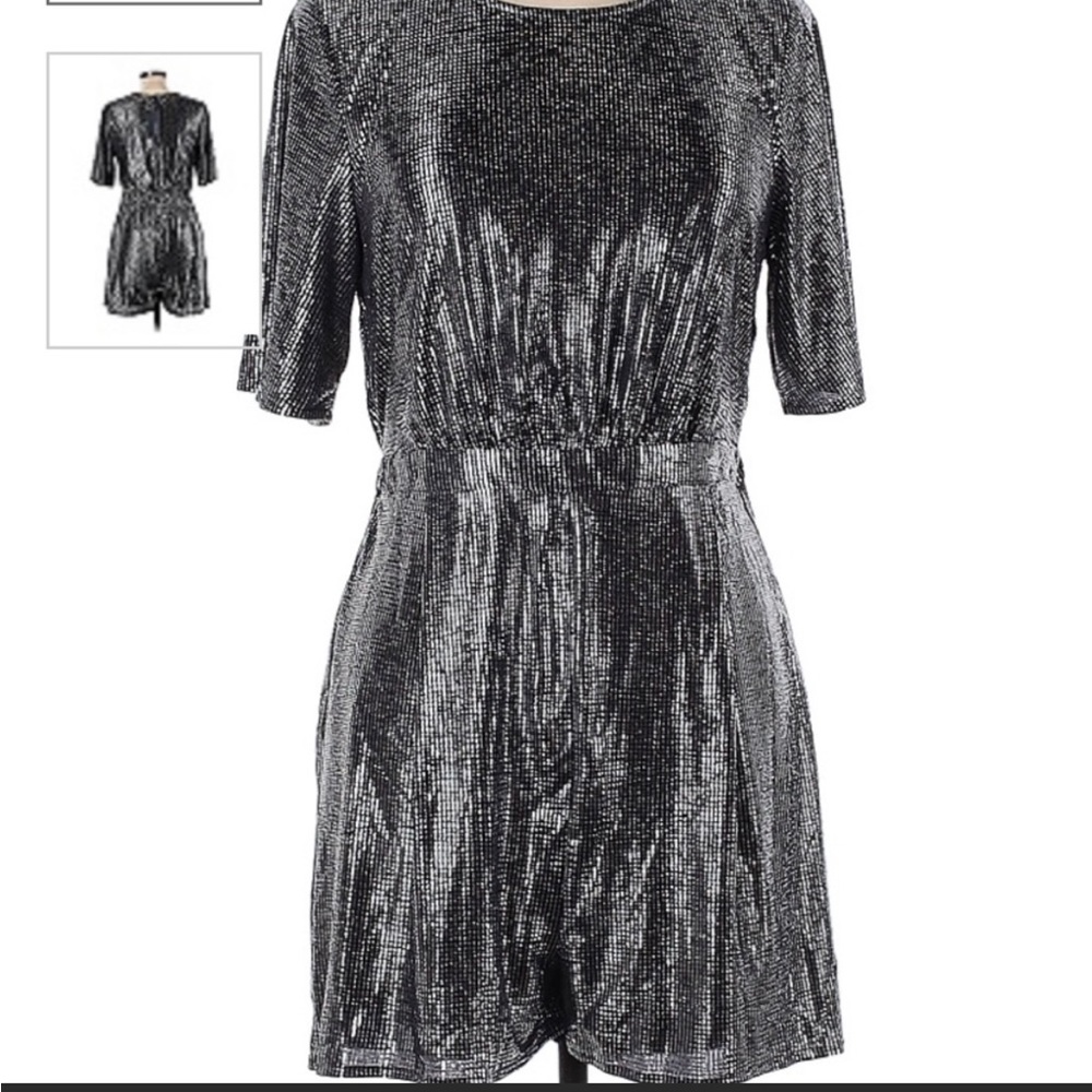 NWT; PERFECT FOR TJE HOLIDAYS! 19 Cooper Metallic Romper Size XS